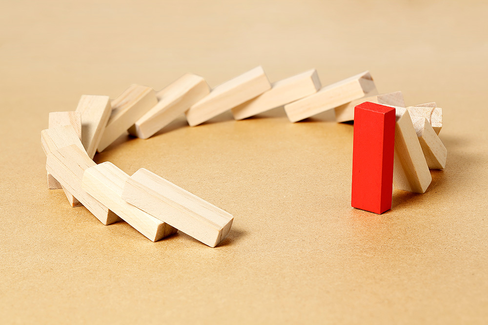 營業人未辦稅籍登記即擅自營業，每月銷售額達使用統一發票標準者其未依規定取得或未給予憑證均依法處罰