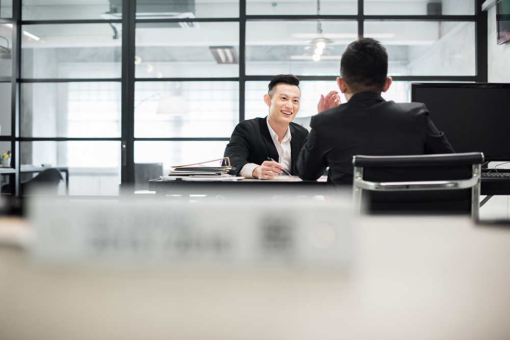 售貨給外交官 開零稅率發票