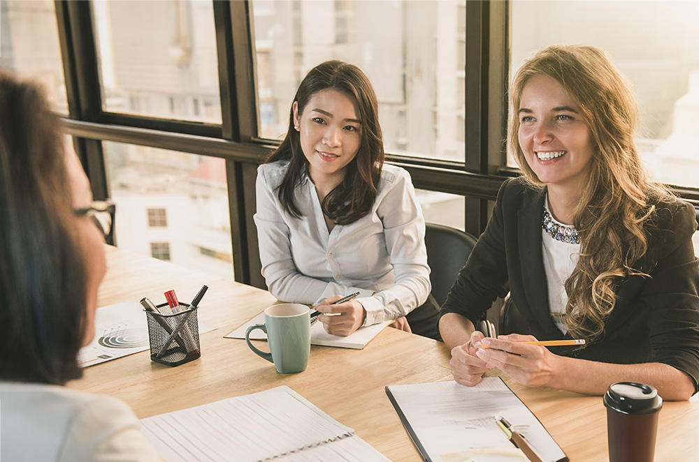 委任代理人以網路辦理營利事業所得稅結算申報者，須向營利事業所在地國稅局分局、稽徵所申請