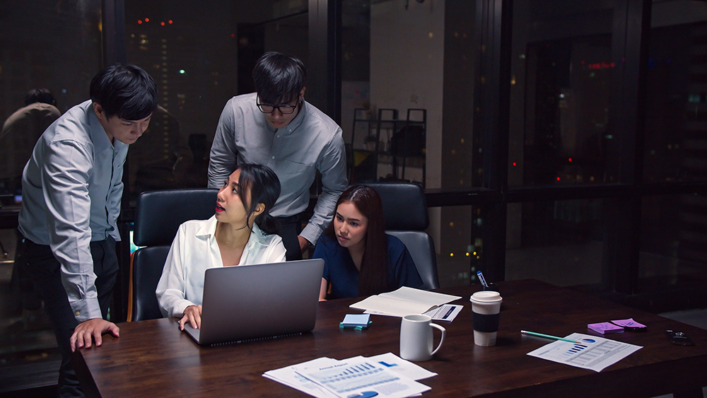 營利事業間無實質控制或從屬關係者，應於年度所得稅結算申報前向稽徵機關申請確認免備妥移轉訂價報告